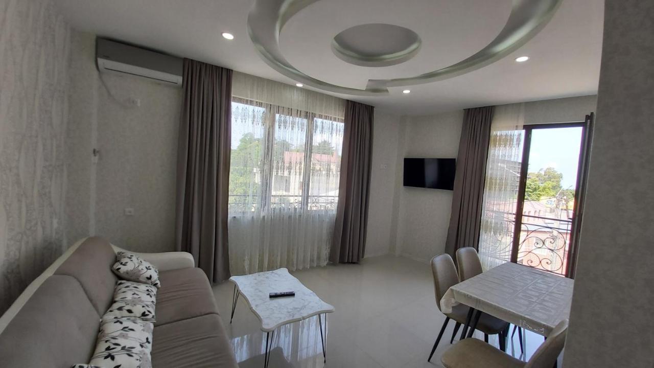 Andrea Villa Batumi Exterior photo
