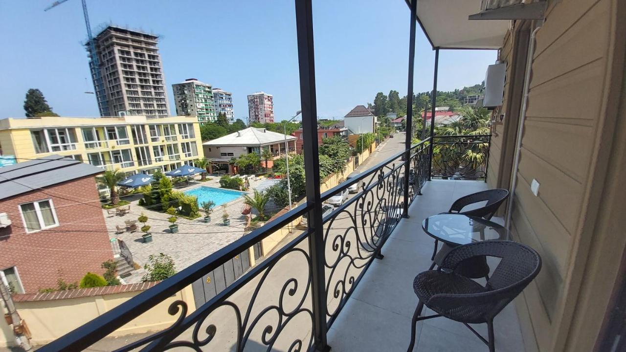 Andrea Villa Batumi Exterior photo